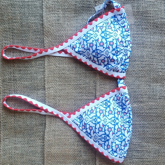 SAND AND BLISS RED, WHITE AND BLUE HIGH CUT BIKINI SIZE L NWT - Picture 3 of 5